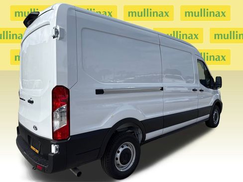 New 2026 Ford Transit 250 148 Medium Roof w/ Load Area Protection Package image 14