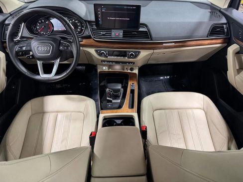 Certified 2023 Audi Q5 2.0T Premium w/ Convenience Package AWD/4WD image 10