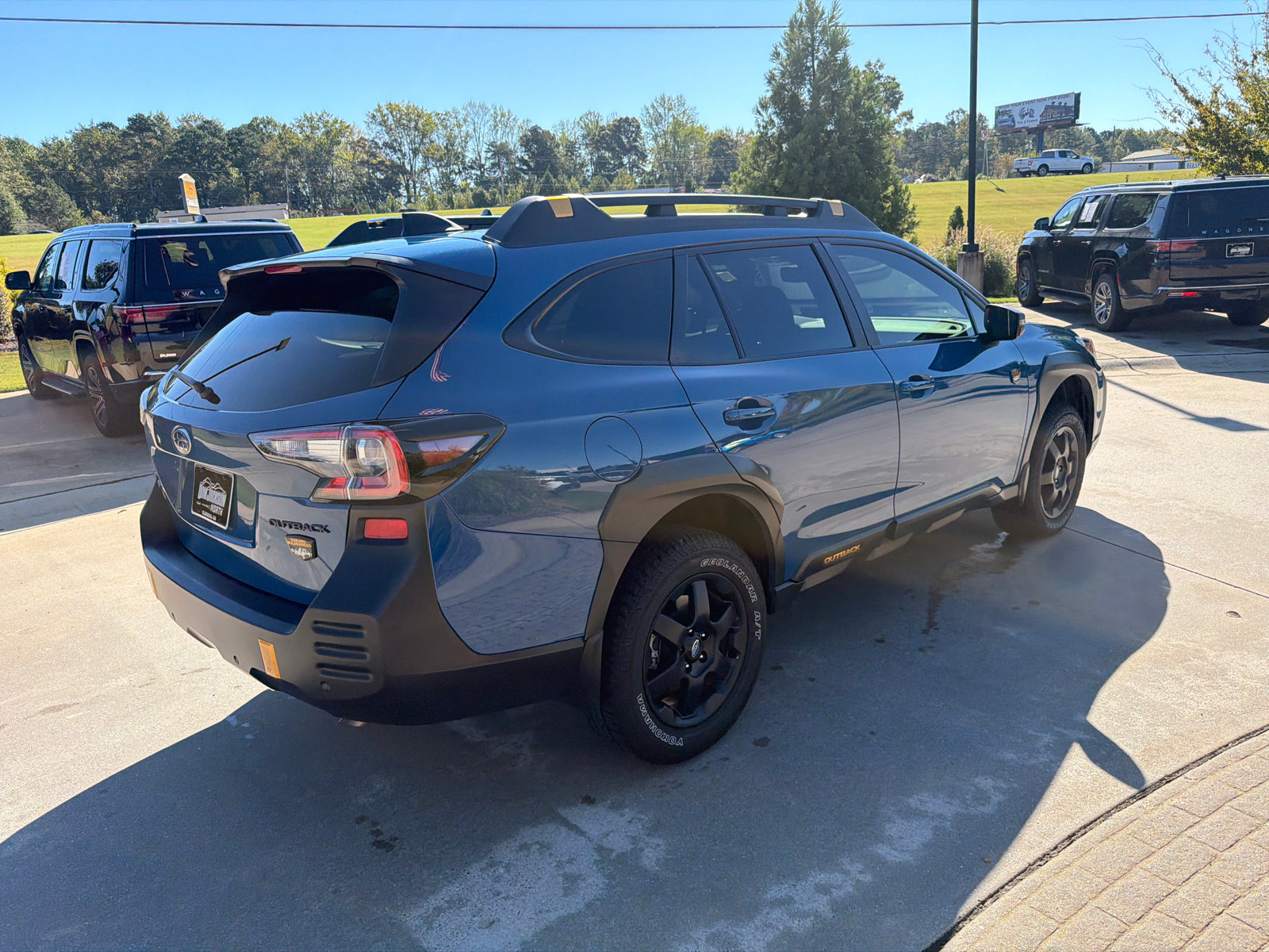 Used 2025 Subaru Outback Wilderness AWD/4WD image 8