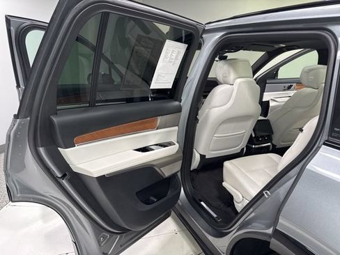 Used 2026 Cadillac Vistiq Sport w/ LPO, Floor Liner Package AWD/4WD image 24