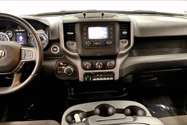 Used 2024 RAM 2500 Tradesman w/ Chrome Appearance Group AWD/4WD image 7