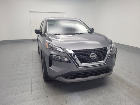 Used 2022 Nissan Rogue S FWD image 14