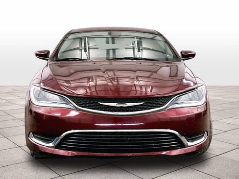 Used 2015 Chrysler 200 Limited FWD image 4