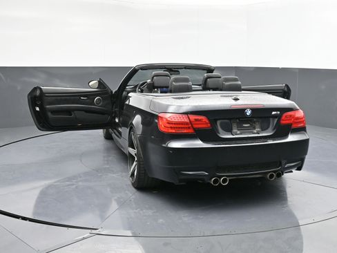 Used 2011 BMW M3 Convertible image 42
