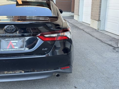 Used 2021 Toyota Camry LE w/ Carpet Mat Package (TMS) image 6