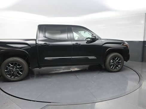 Used 2026 Toyota Tundra Platinum AWD/4WD image 9