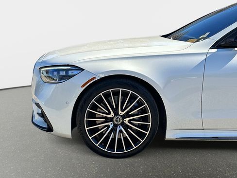 Used 2023 Mercedes-Benz S 580 S 580 w/ AMG Line image 10