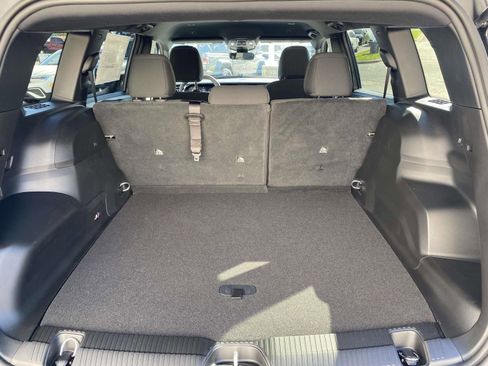 New 2026 Jeep Cherokee Laredo AWD/4WD image 9