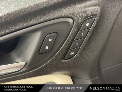 Used 2020 Buick Encore GX Essence w/ Experience Buick Package AWD/4WD image 18