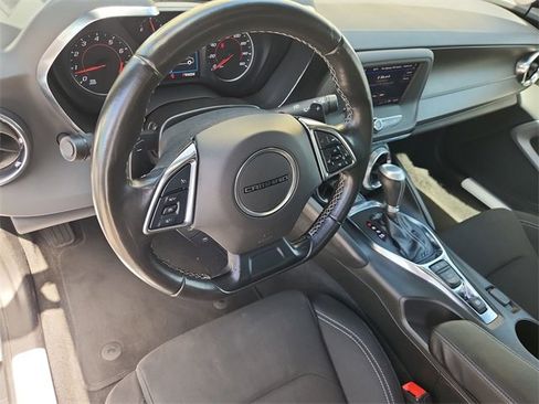 Used 2023 Chevrolet Camaro LT image 20