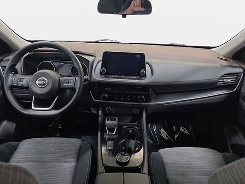 Used 2022 Nissan Rogue S AWD/4WD image 10