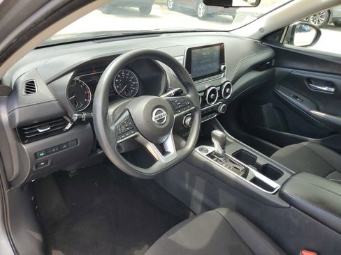Used 2023 Nissan Sentra SV image 16