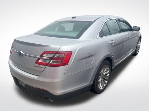 Used 2016 Ford Taurus Limited FWD image 3