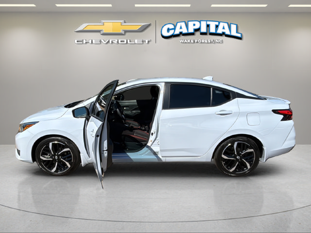 Used 2025 Nissan Versa SR w/ Trunk Package FWD image 9