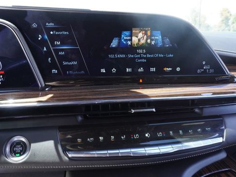 Certified 2023 Cadillac Escalade Premium Luxury w/ LPO, Radiant Package AWD/4WD image 22
