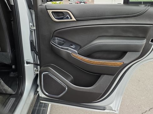 Used 2018 GMC Yukon Denali w/ Open Road Package AWD/4WD image 34