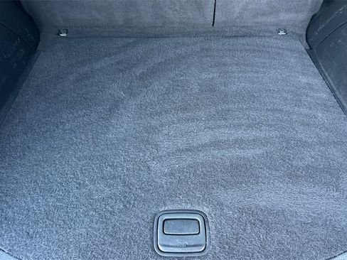 Used 2021 Jeep Grand Cherokee Limited w/ Luxury Group II image 15