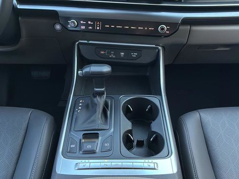 New 2026 Kia Carnival LXS image 23