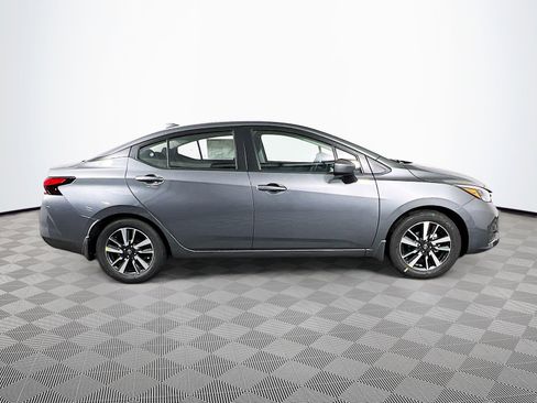 New 2025 Nissan Versa SV w/ Trunk Package FWD image 29