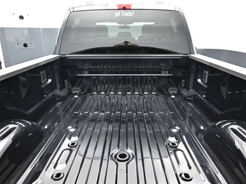 Used 2026 Ford F450 Lariat AWD/4WD image 7