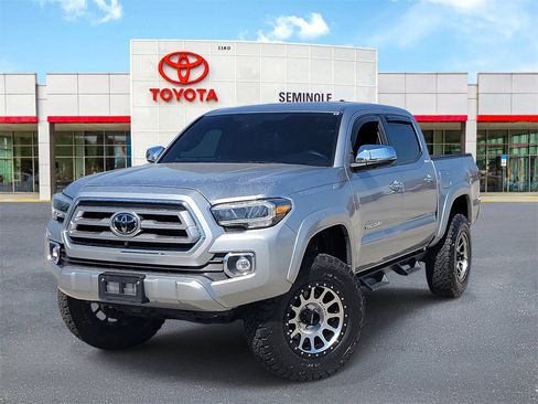 Used 2023 Toyota Tacoma Limited image 1