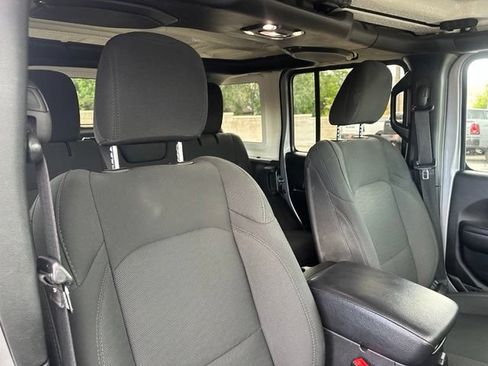 Used 2020 Jeep Wrangler Unlimited Sport AWD/4WD image 16
