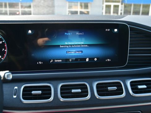 Used 2023 Mercedes-Benz GLE 350 4MATIC image 17