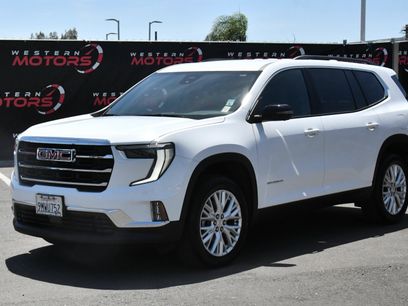 Used 2024 GMC Acadia Elevation