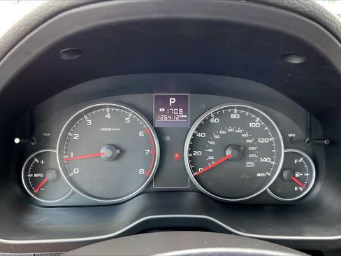 Used 2014 Subaru Outback 2.5i Premium w/ Popular Package #1B AWD/4WD image 25