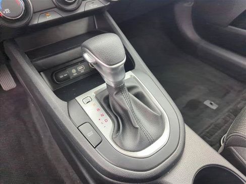 Used 2020 Kia Forte LXS FWD image 14