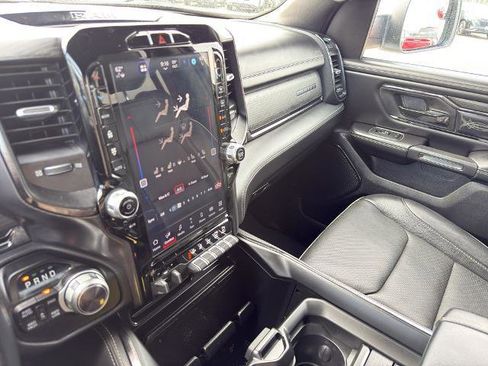 Used 2022 RAM 1500 Limited AWD/4WD image 22