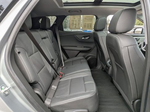 Used 2024 Chevrolet Blazer LT image 34