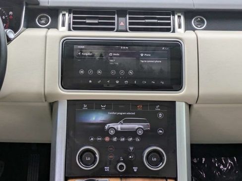 Used 2022 Land Rover Range Rover Evoque R-Dynamic SE AWD/4WD image 19