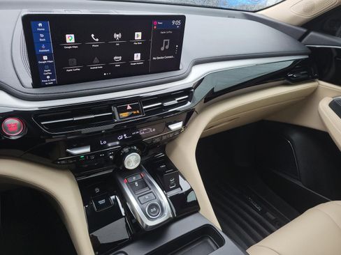 Used 2025 Acura MDX FWD image 20