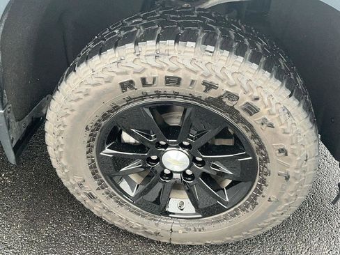 Used 2019 Chevrolet Silverado 1500 LT w/ All-Star Edition image 7