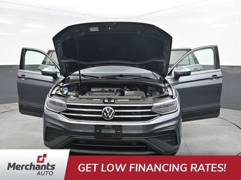 Used 2023 Volkswagen Tiguan SE AWD/4WD image 43