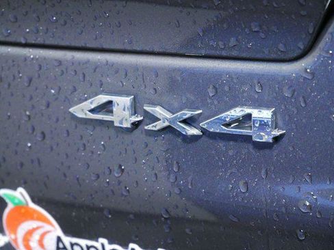 Certified 2023 Jeep Grand Cherokee L Laredo w/ Luxury Tech Group I AWD/4WD image 9