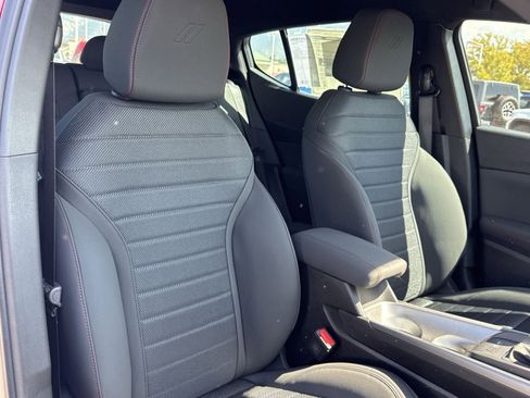 New 2025 Dodge Hornet GT w/ GT Blacktop Package image 31