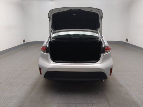 Used 2025 Toyota Corolla LE FWD image 29