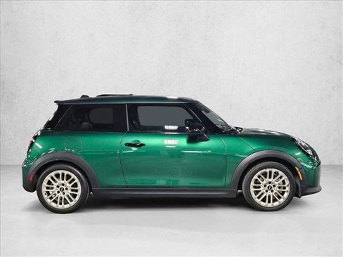 Certified 2025 MINI Cooper S image 4