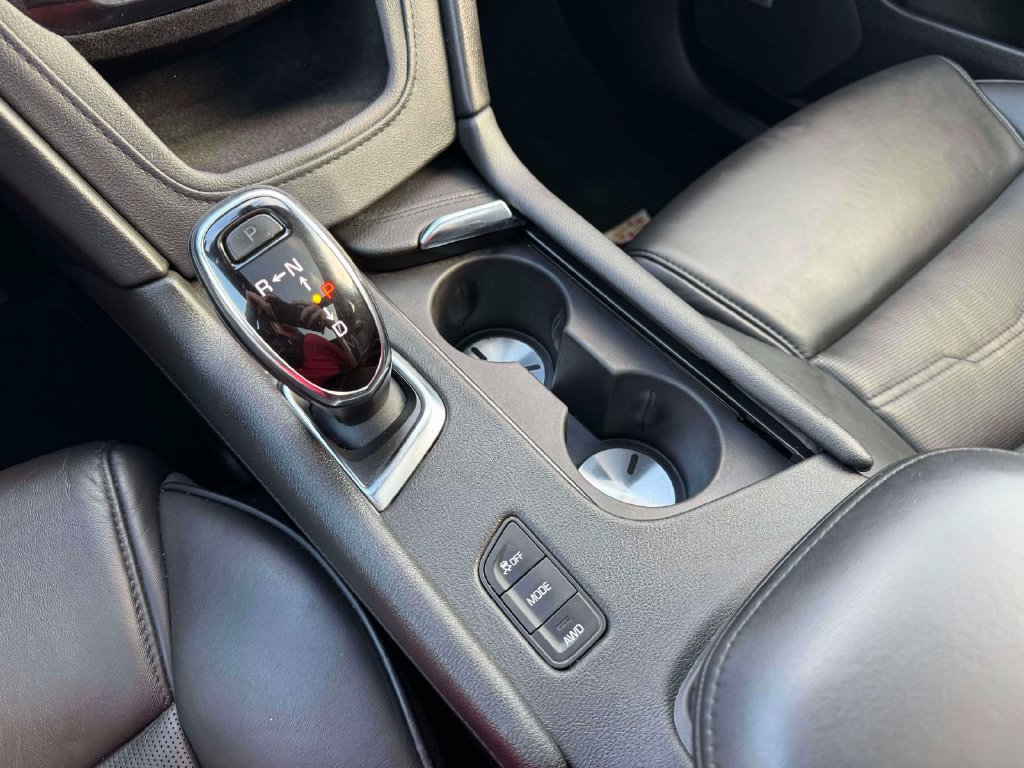 Used 2019 Cadillac XT5 Platinum AWD/4WD image 32