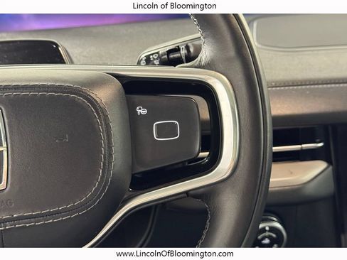 Used 2025 Lincoln Navigator L Reserve AWD/4WD image 29