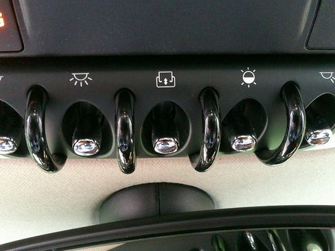 Used 2012 MINI Cooper Countryman S image 36