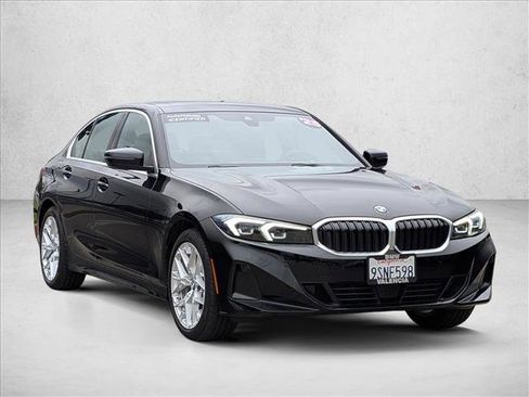Used 2025 BMW 330i Sedan w/ M Sport Package RWD image 3