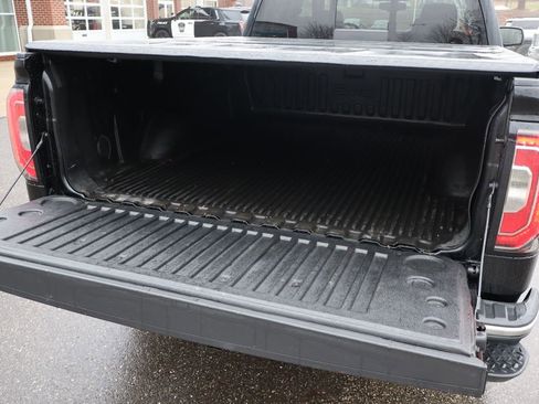 Used 2017 GMC Sierra 1500 SLT w/ SLT Premium Package image 35