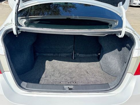 Used 2019 Nissan Sentra SR image 25