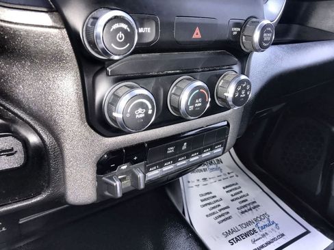 Used 2022 RAM 3500 Tradesman image 17