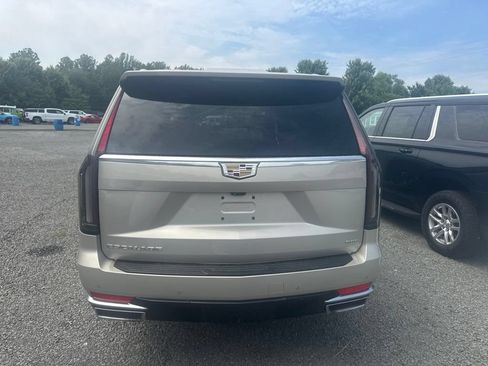 Used 2023 Cadillac Escalade Premium Luxury Platinum AWD/4WD image 6