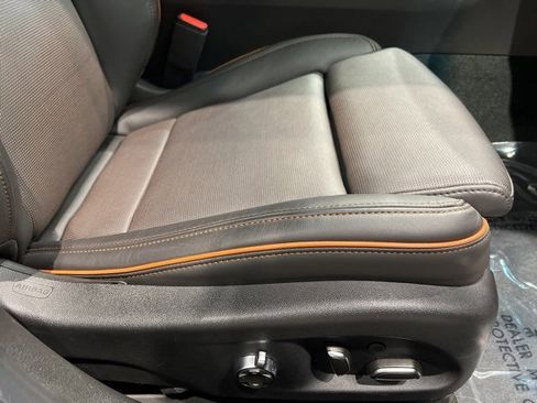 Used 2022 Cadillac CT4 V image 62