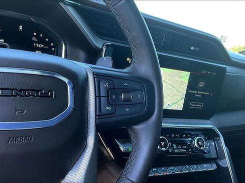 Used 2024 GMC Sierra 1500 Denali image 11